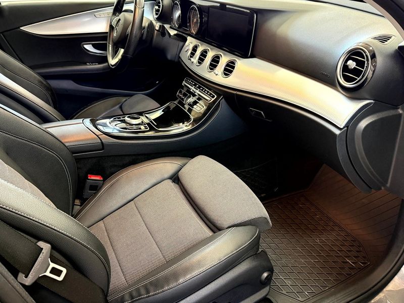 Mercedes E220 bild 10