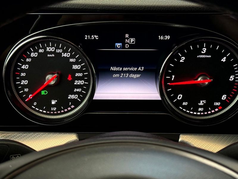 Mercedes E220 bild 17