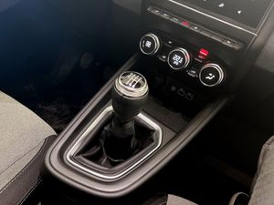 Mitsubishi Colt bild 11