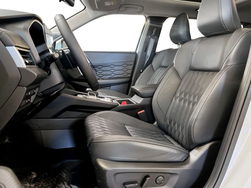Mitsubishi Outlander bild 6