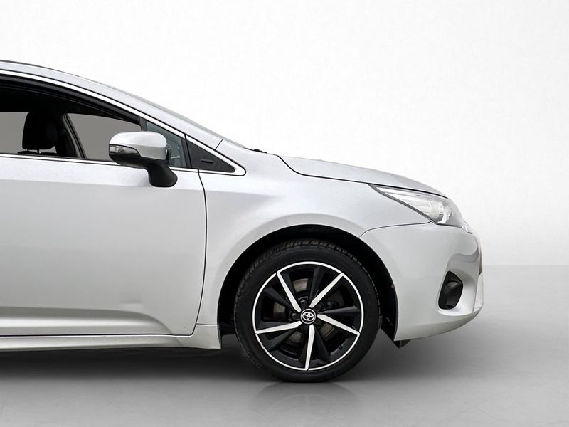 Toyota Avensis bild 30