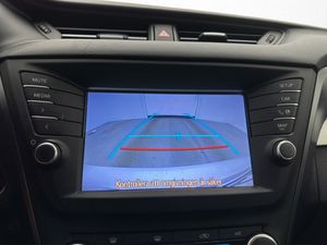 Toyota Avensis bild 17
