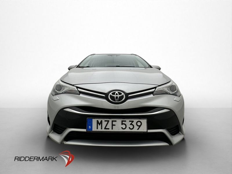 Toyota Avensis bild 2