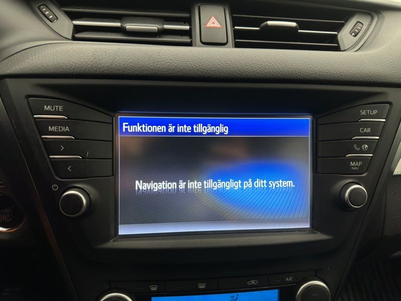 Toyota Avensis bild 18