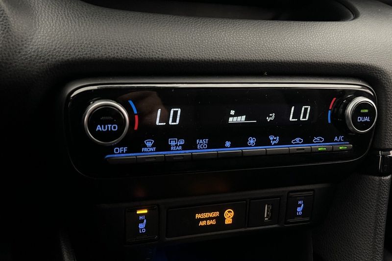 Toyota Yaris bild 22