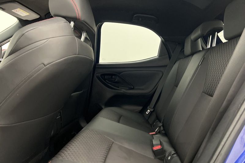 Toyota Yaris bild 13