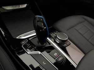 BMW iX3 bild 28
