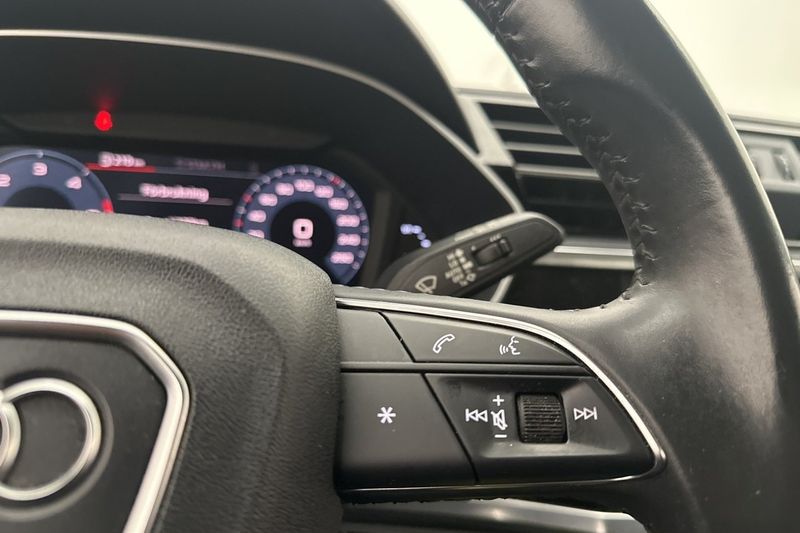 Audi Q3 bild 16