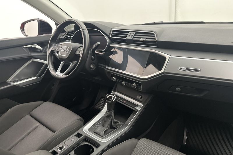 Audi Q3 bild 12