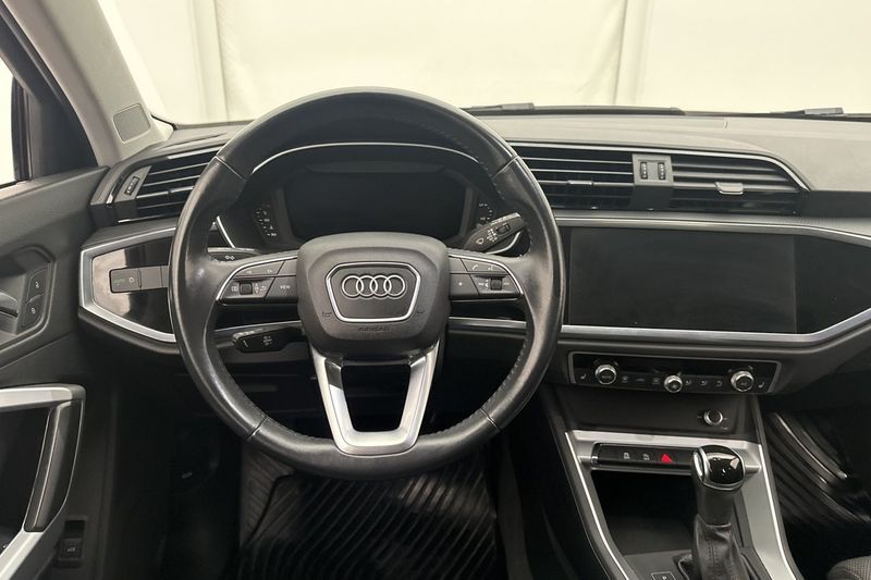 Audi Q3 bild 11