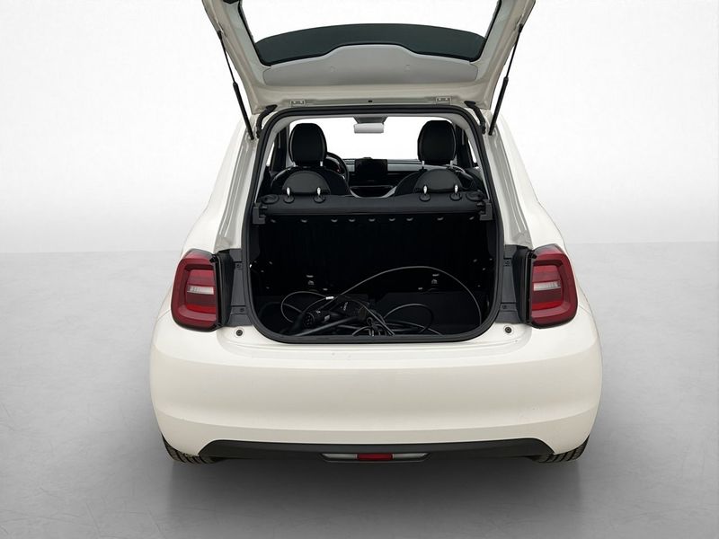 Fiat 500e bild 11