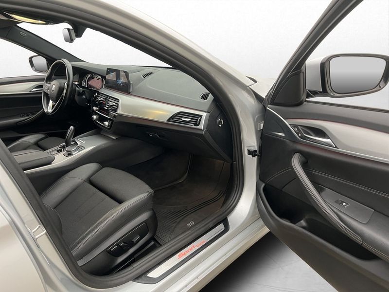 BMW 520 bild 13