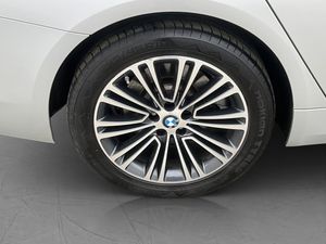 BMW 520 bild 33