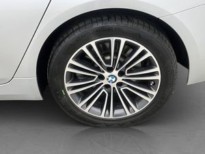 BMW 520 bild 32
