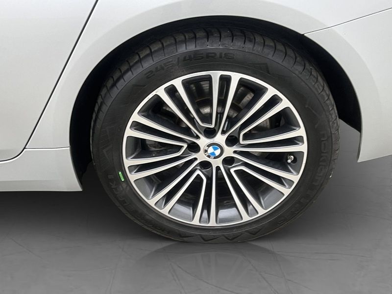 BMW 520 bild 32