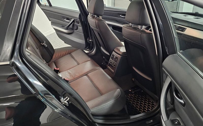 BMW 325 bild 11