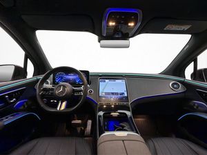 Mercedes EQS450 SUV bild 17