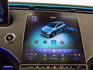 Mercedes EQS450 SUV bild 33