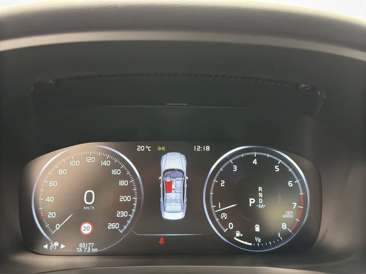 Vehicle image 18