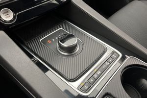 Jaguar F-Pace bild 20