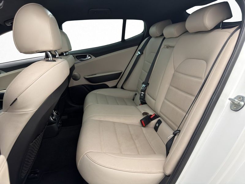 Kia Stinger bild 16
