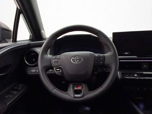 Toyota C-HR bild 15