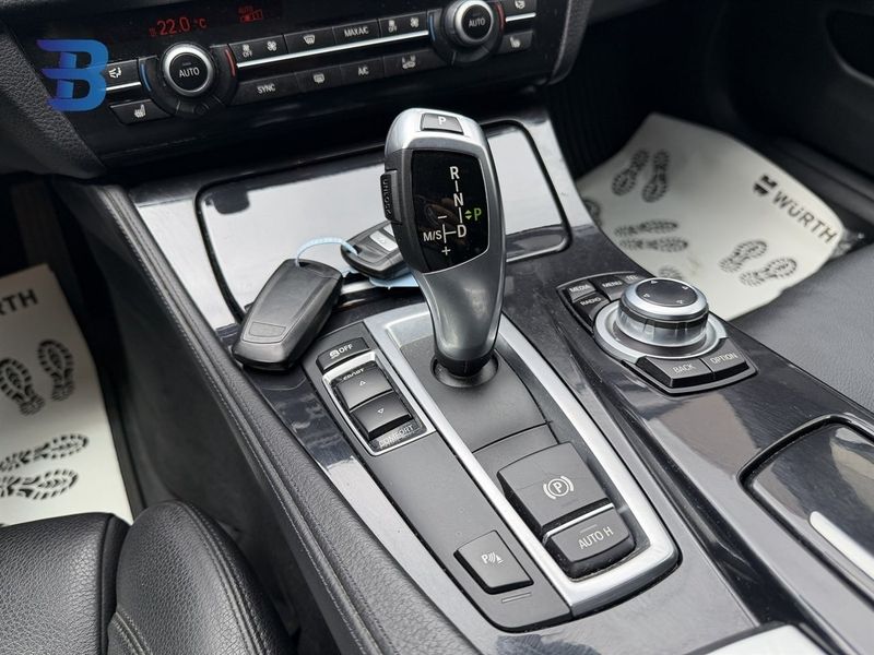 BMW 520 bild 12