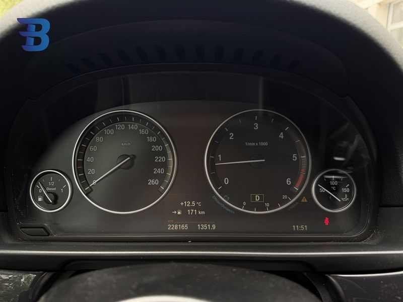 BMW 520 bild 11