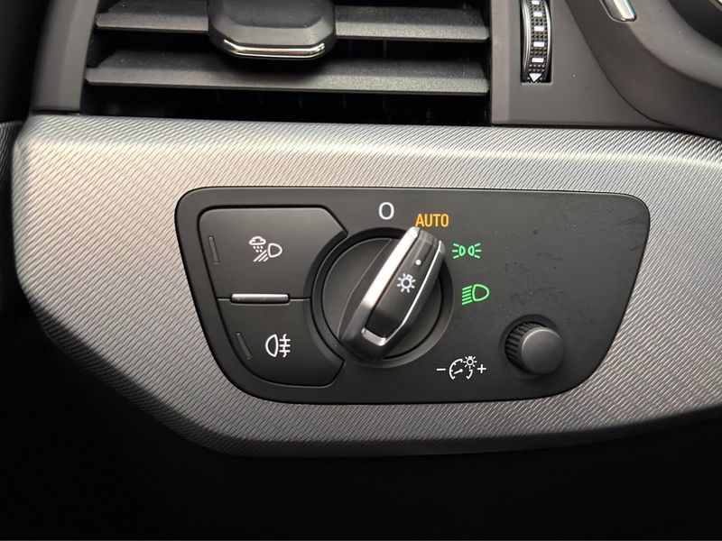 Audi A4 bild 23