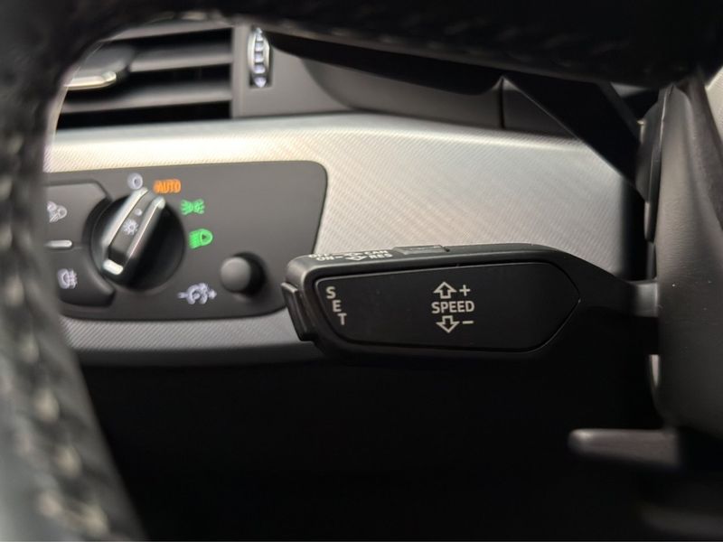 Audi A4 bild 22