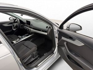 Audi A4 bild 17