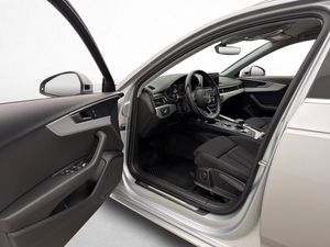 Audi A4 bild 12