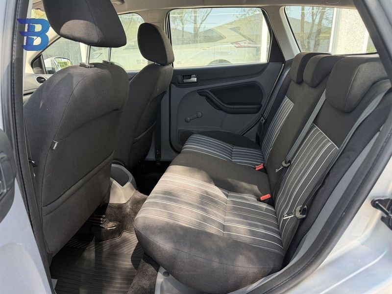 Ford Focus bild 7