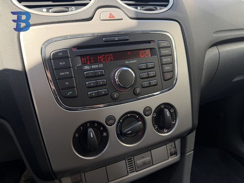 Ford Focus bild 9