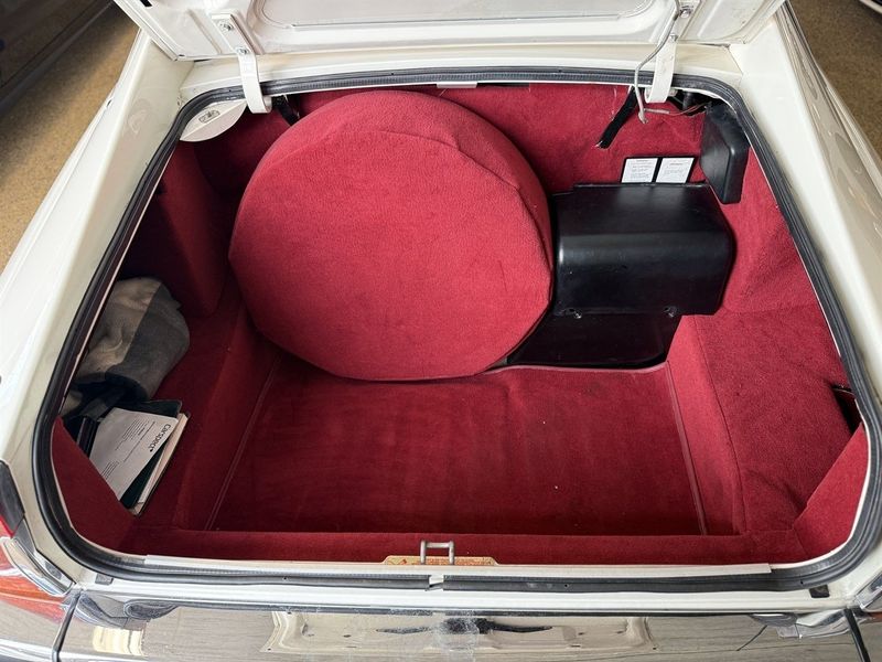 Jaguar XJ-S bild 13