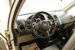 Suzuki SX4 bild 6