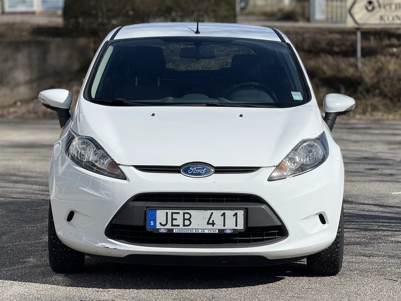 Vehicle image 1