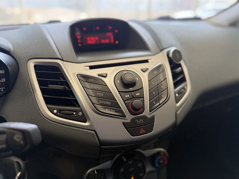 Ford Fiesta bild 10