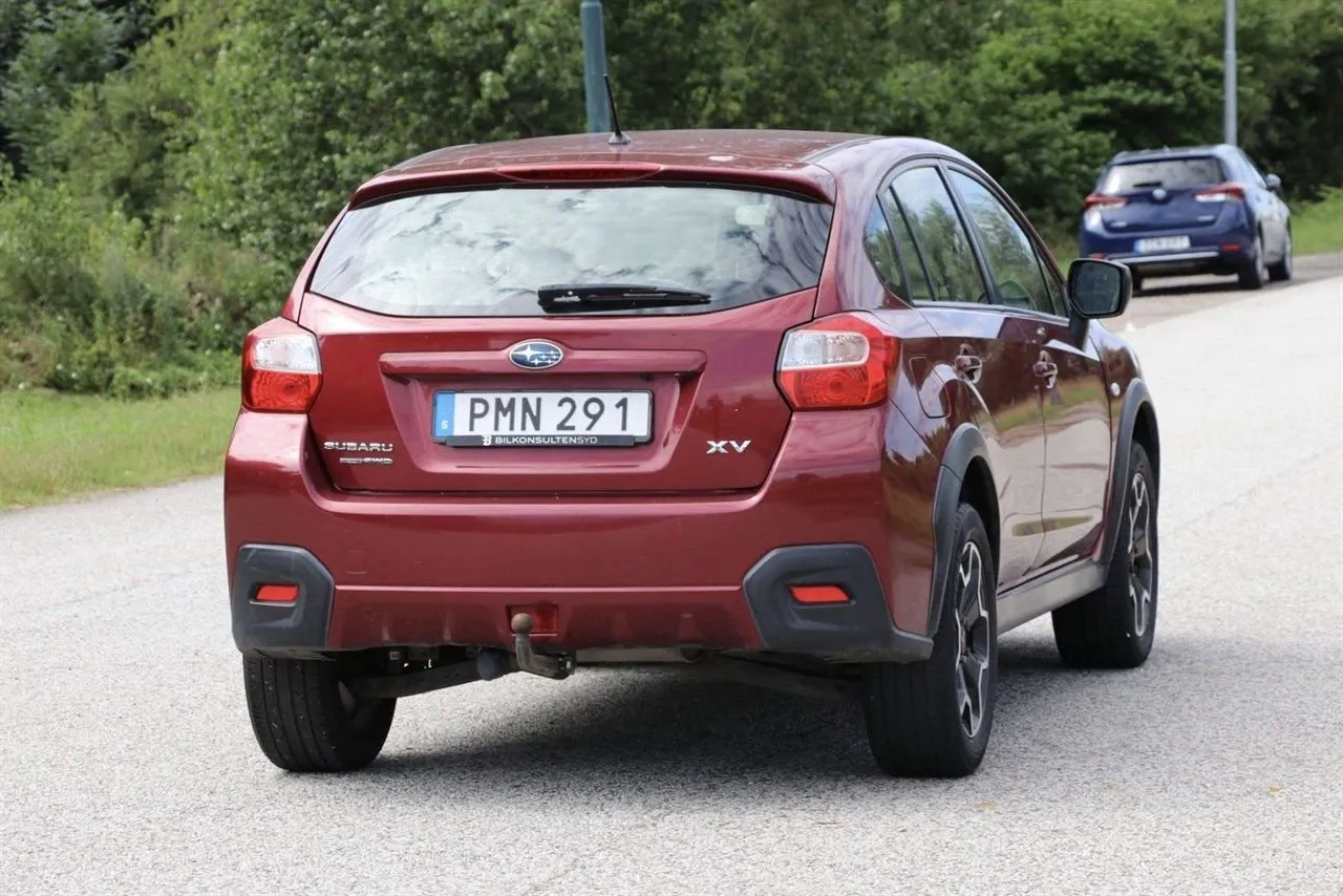 Vehicle image 14