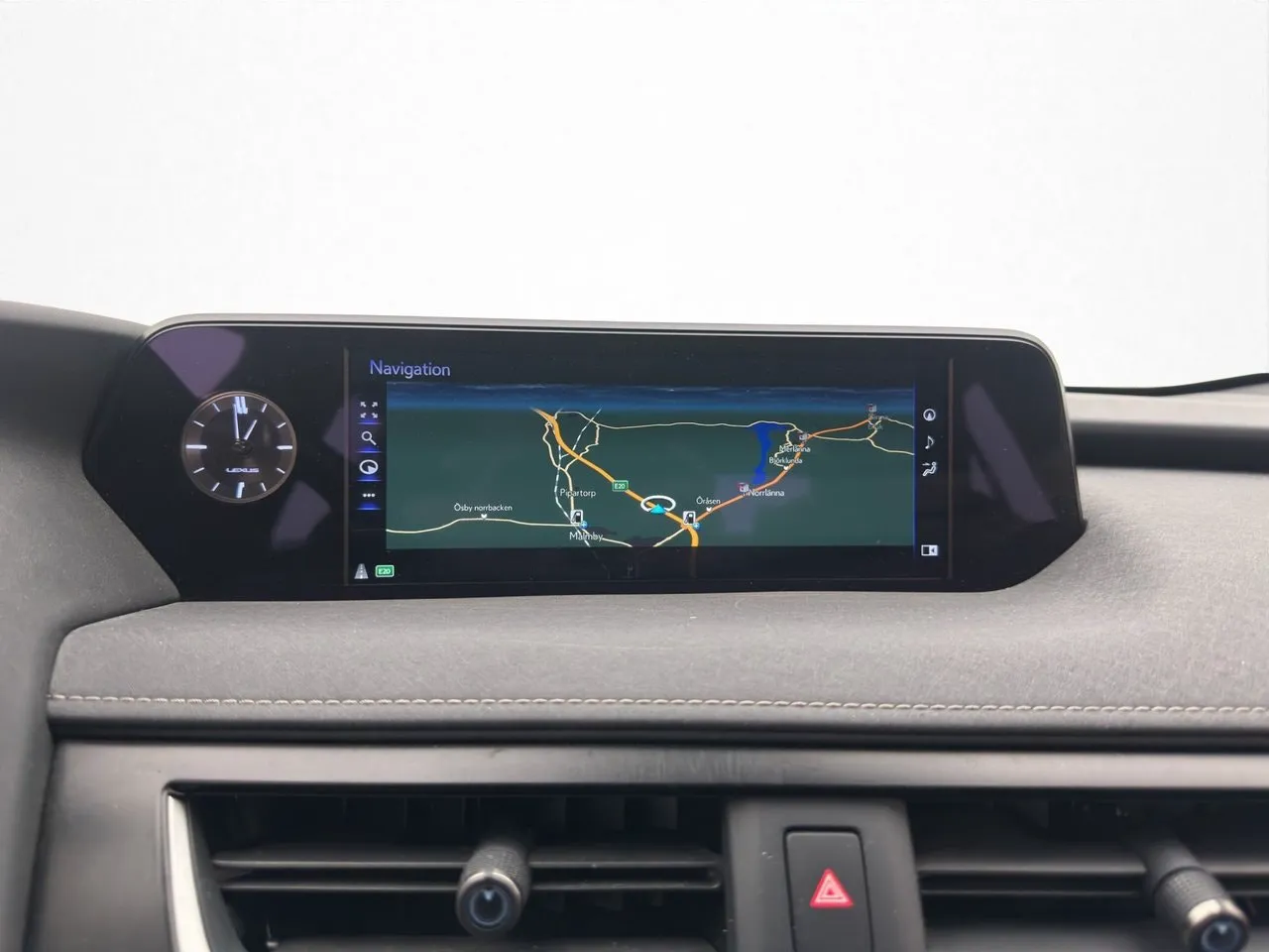 Vehicle image 20