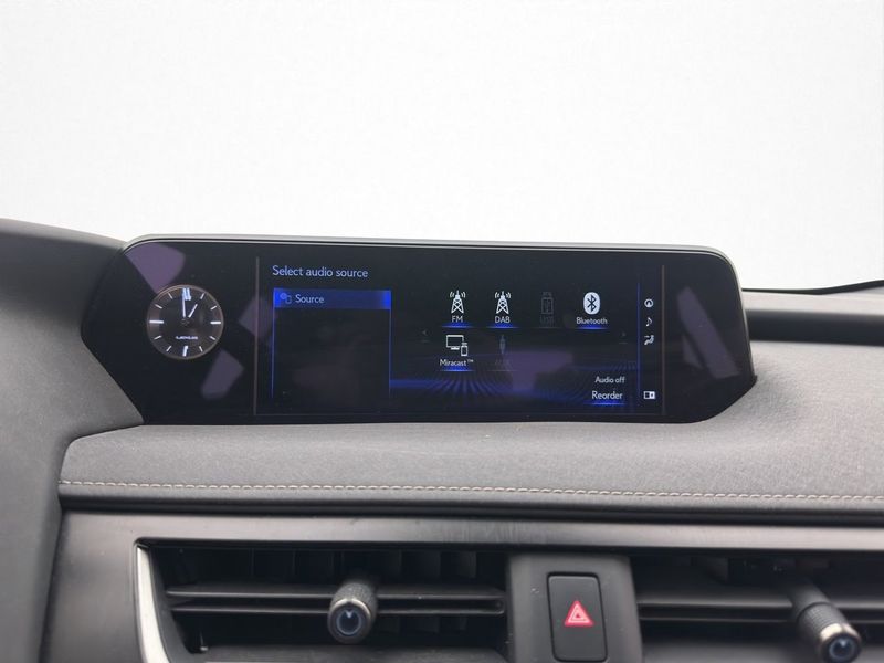 Lexus UX bild 22