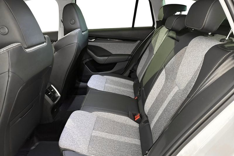 Skoda Octavia bild 6