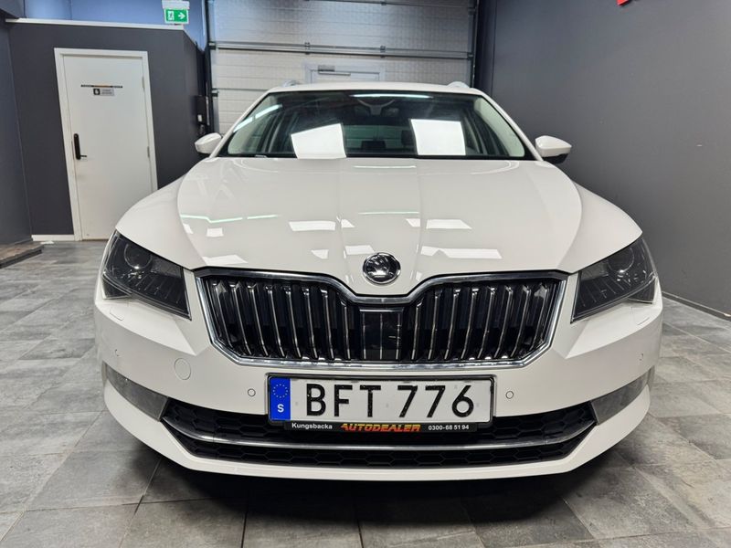 Skoda Superb bild 2