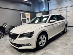 Skoda Superb bild 4