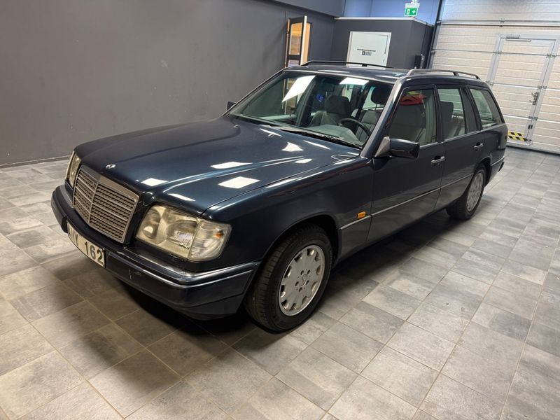 Mercedes E200 bild 3