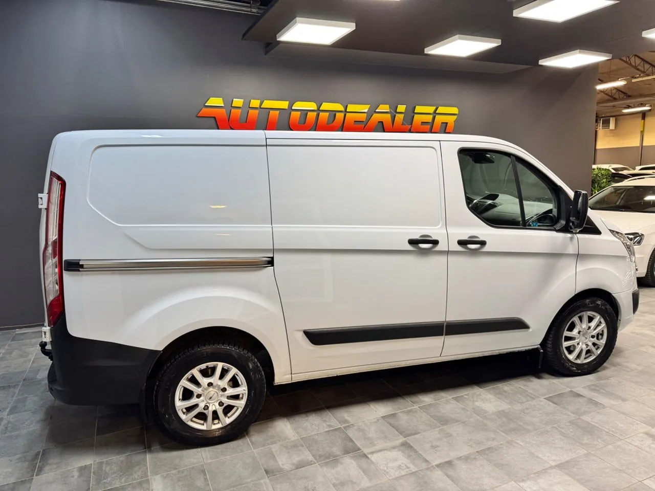 Vehicle image 2
