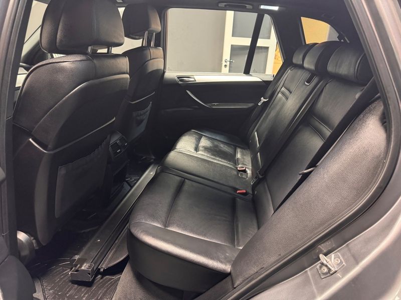 BMW X5 bild 8