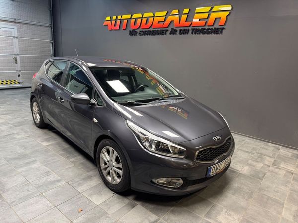 Kia Cee´d cee'd 1.4 CVVT EX 99hk Ränta 3,45 - 2013