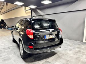Toyota RAV4 bild 4