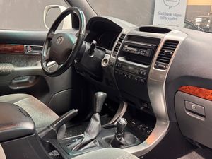 Toyota Land Cruiser bild 8